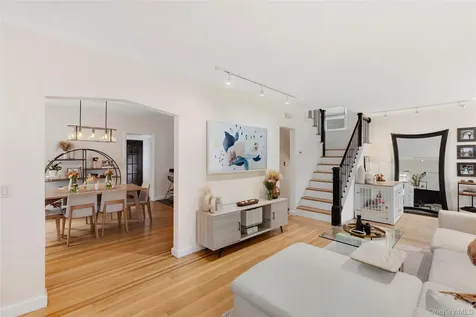 32 Central Parkway Mount Vernon NY 10552