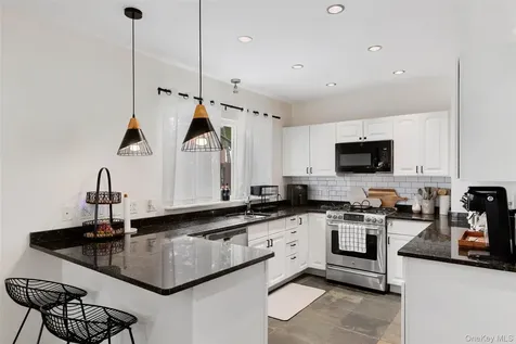 32 Central Parkway Mount Vernon NY 10552