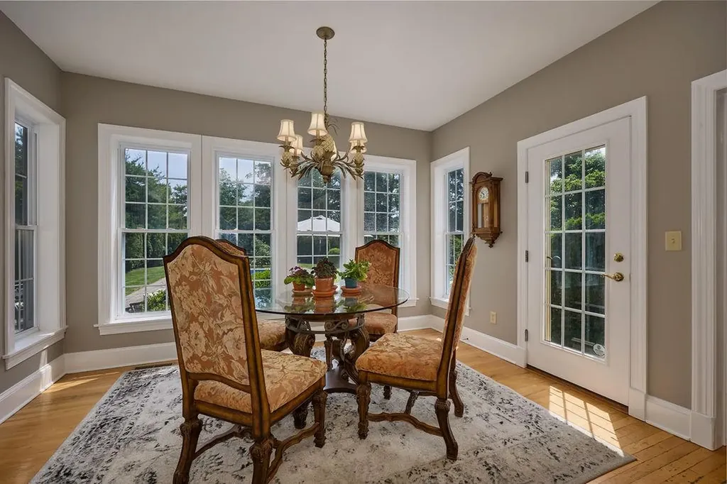 57 Coachlight Drive Poughkeepsie NY 12603