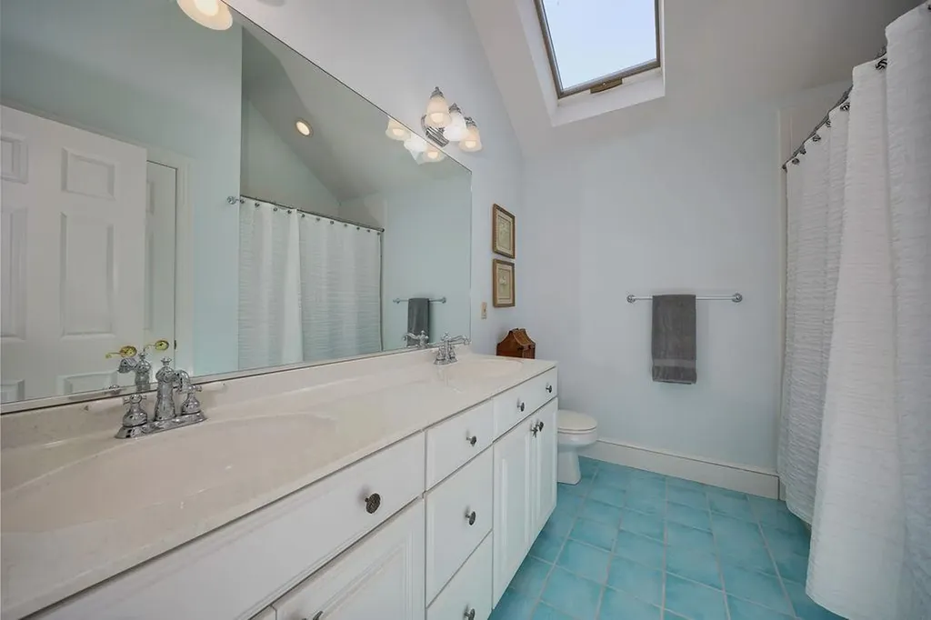 57 Coachlight Drive Poughkeepsie NY 12603
