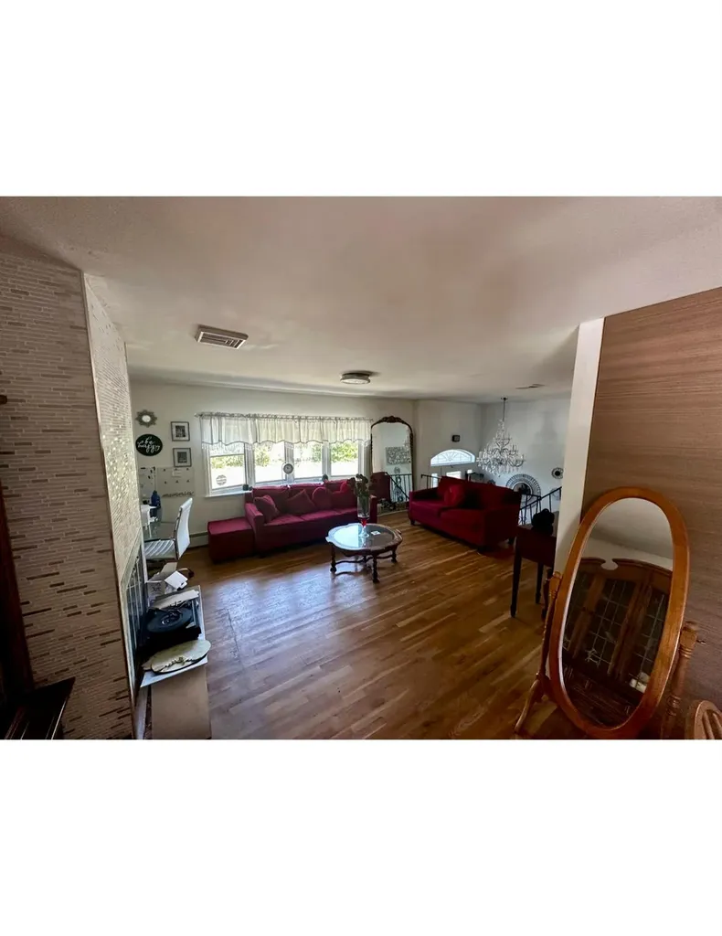 1300 Burlingham Road Pine Bush NY 12566