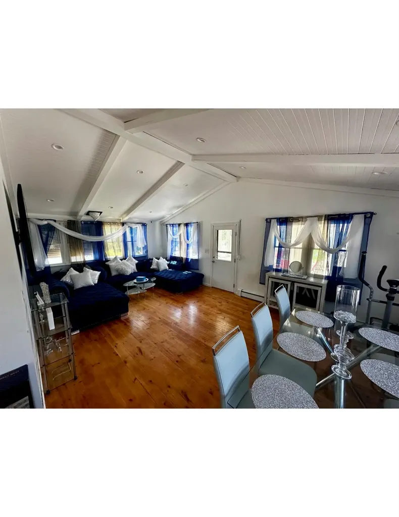 1300 Burlingham Road Pine Bush NY 12566