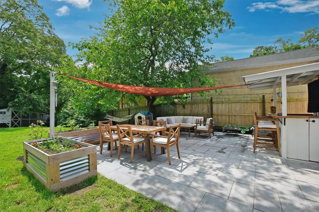 6 Zebra Road Rocky Point NY 11778