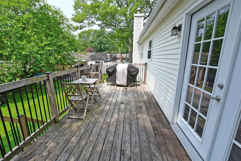 6 Zebra Road Rocky Point NY 11778