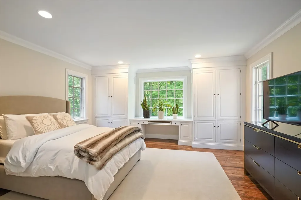 28 Stone Paddock Place Bedford NY 10506
