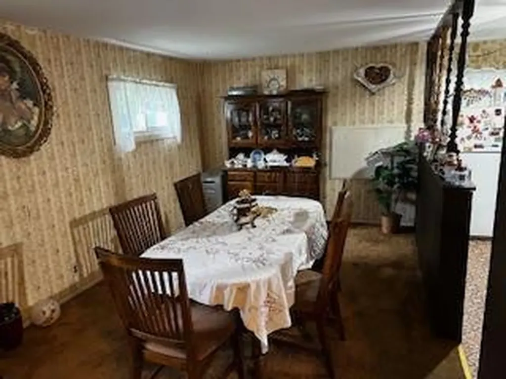 8 Hickory Street Central Islip NY 11722