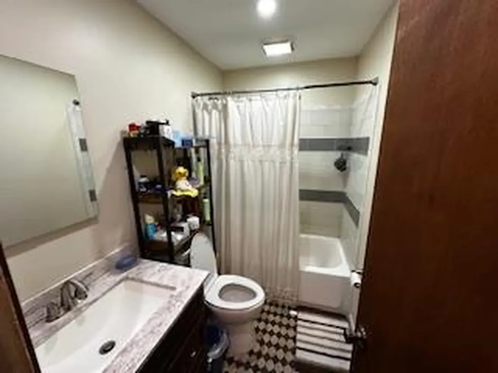 8 Hickory Street Central Islip NY 11722