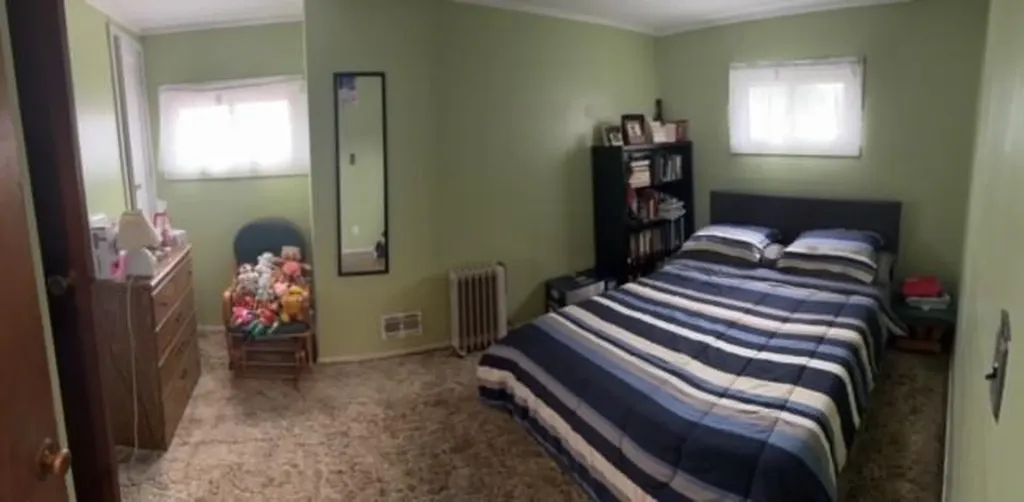 8 Hickory Street Central Islip NY 11722