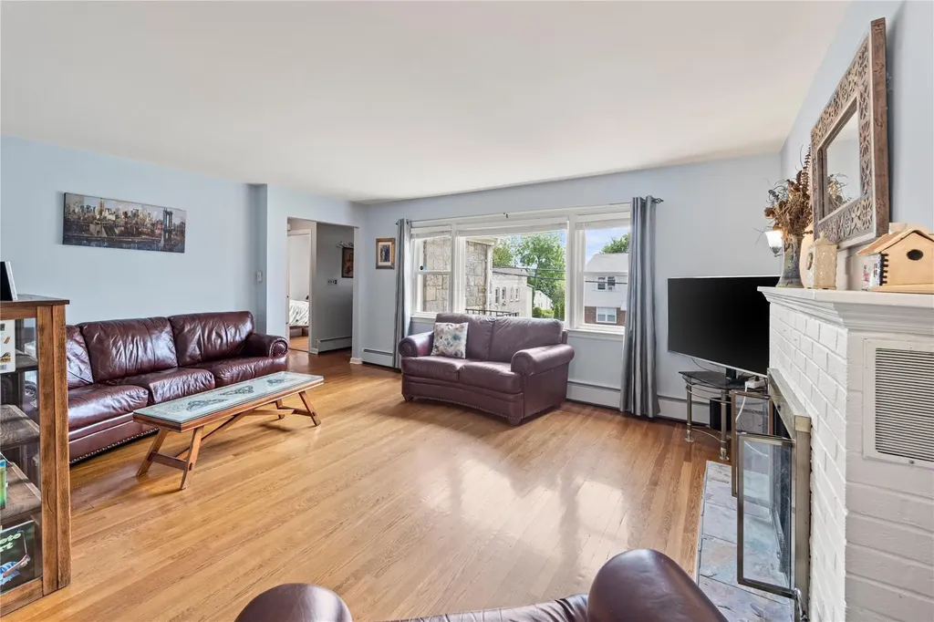 62 Murray Avenue Yonkers NY 10704