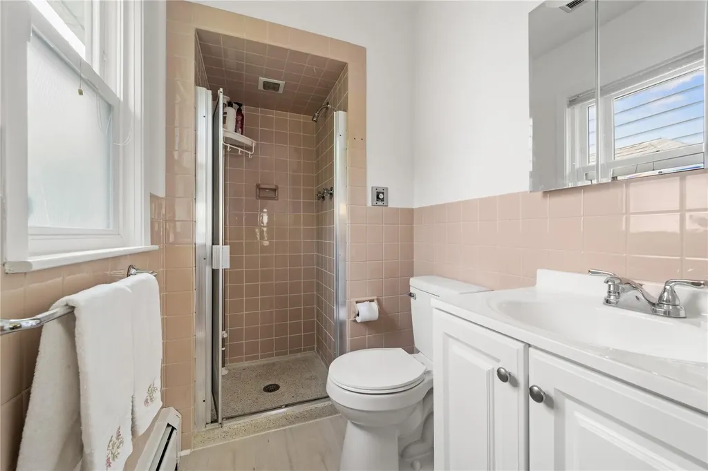 62 Murray Avenue Yonkers NY 10704