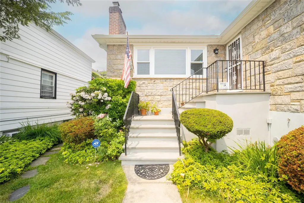 62 Murray Avenue Yonkers NY 10704