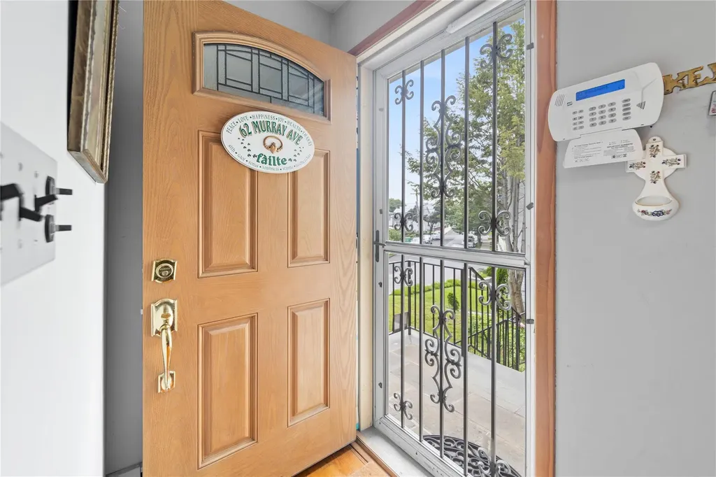62 Murray Avenue Yonkers NY 10704