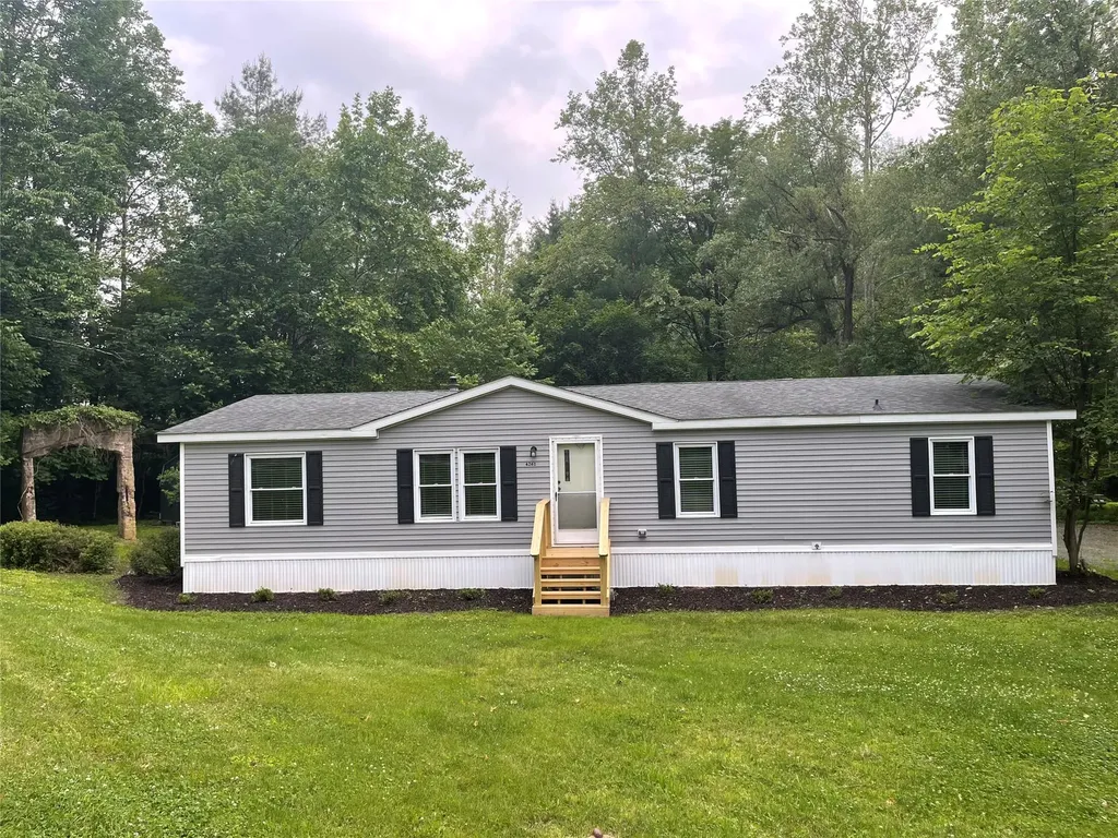 4261 State Route 17b Callicoon NY 12723