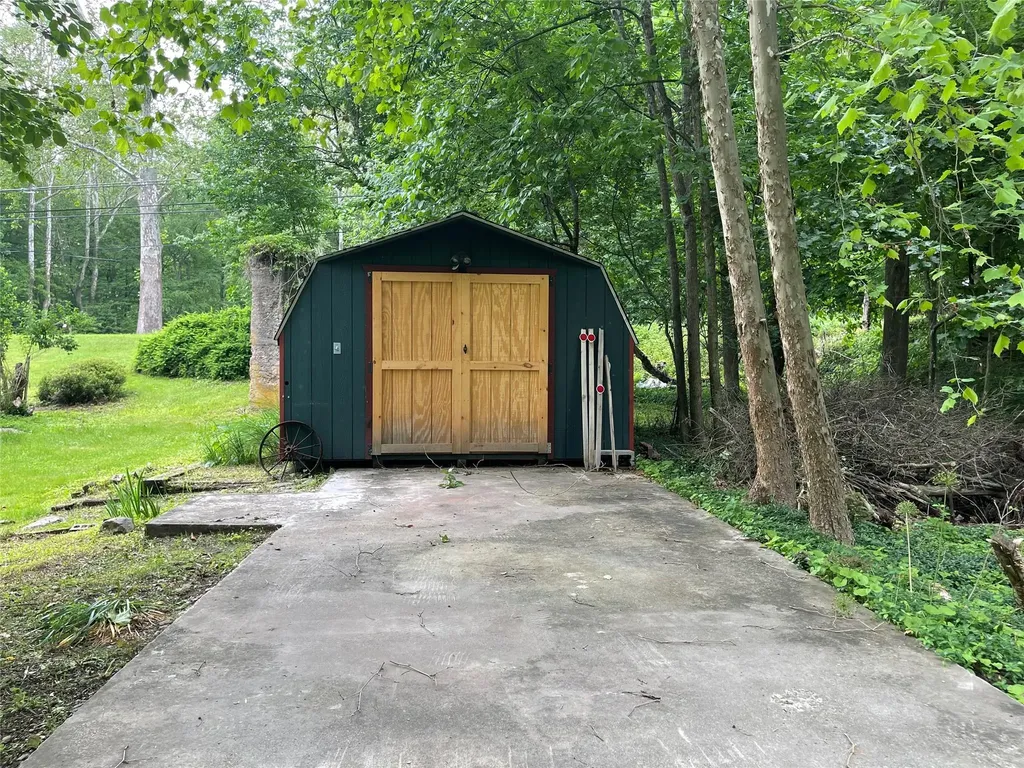 4261 State Route 17b Callicoon NY 12723