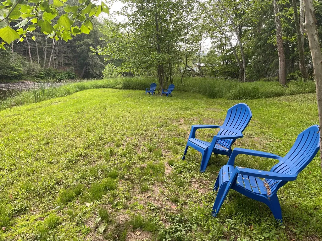 4261 State Route 17b Callicoon NY 12723
