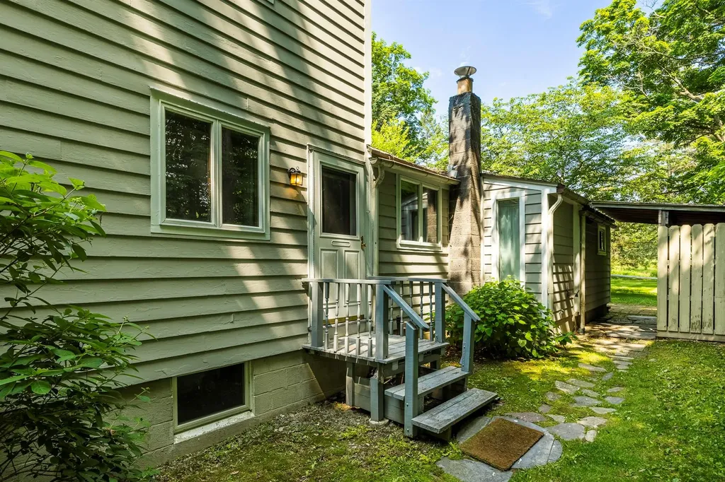 252 Ernest Road Millbrook NY 12545