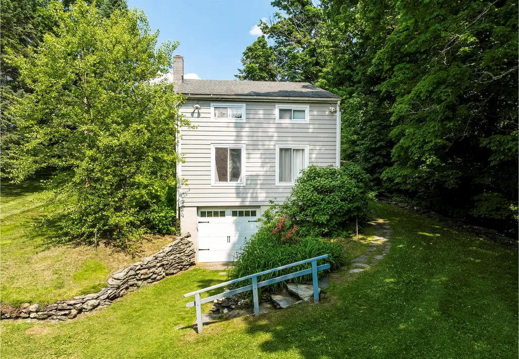 252 Ernest Road Millbrook NY 12545