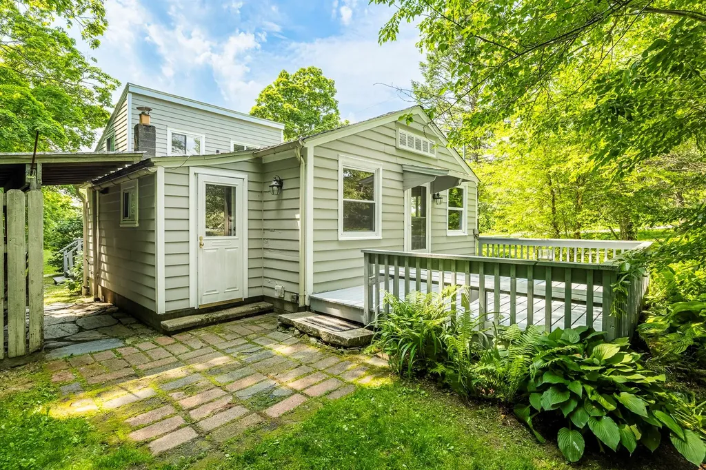 252 Ernest Road Millbrook NY 12545