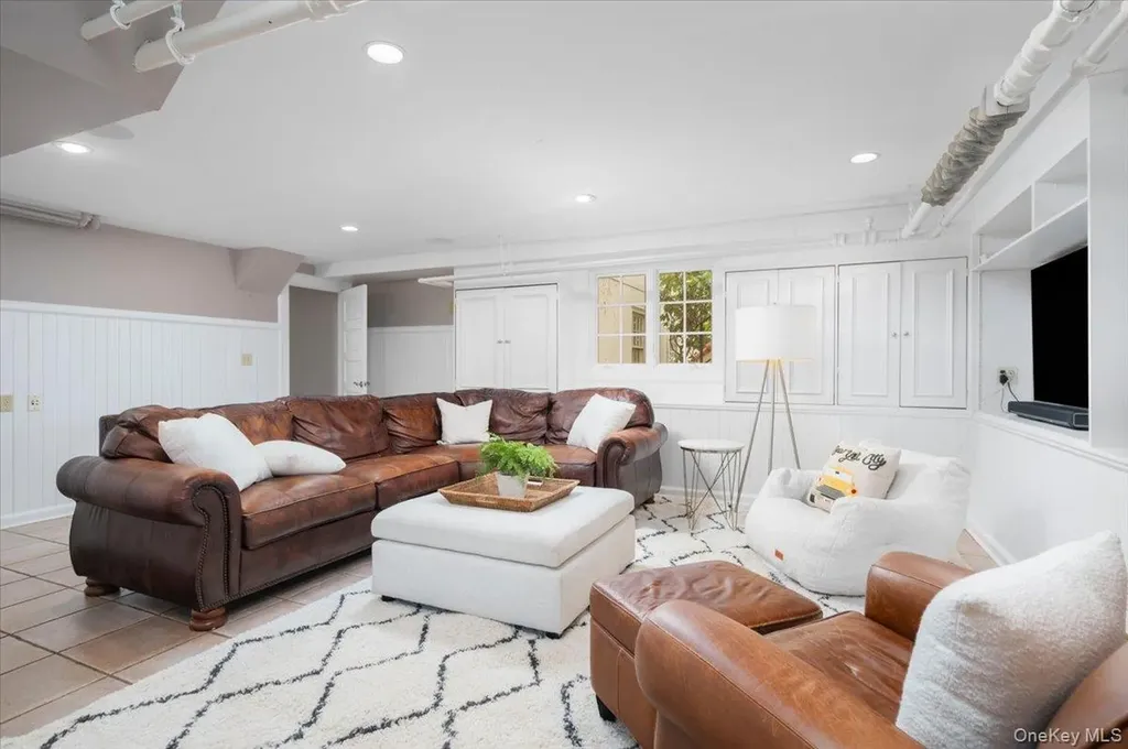 115 Cliff Avenue Pelham NY 10803
