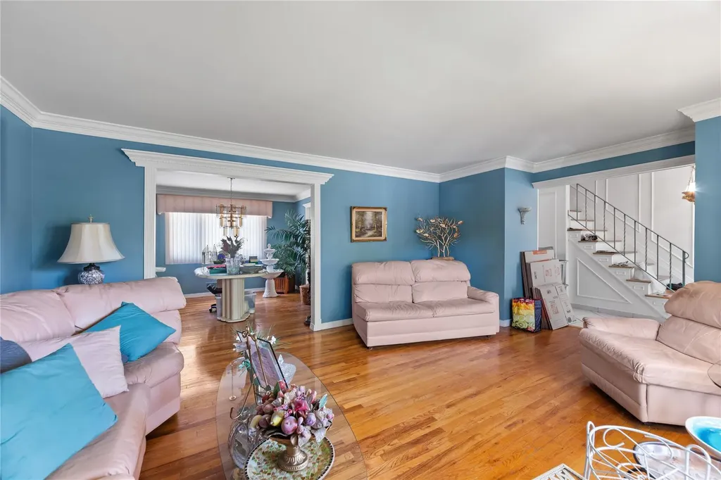 835 Ionia Avenue Staten Island NY 10309
