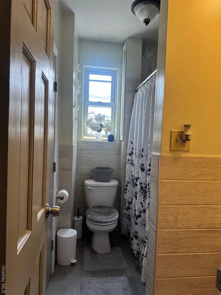 1800 Palisade Place Bronx NY 10453