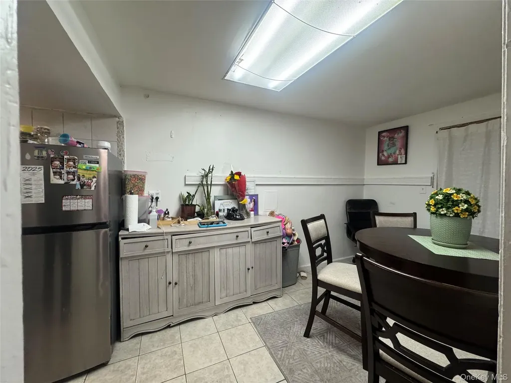 1800 Palisade Place Bronx NY 10453