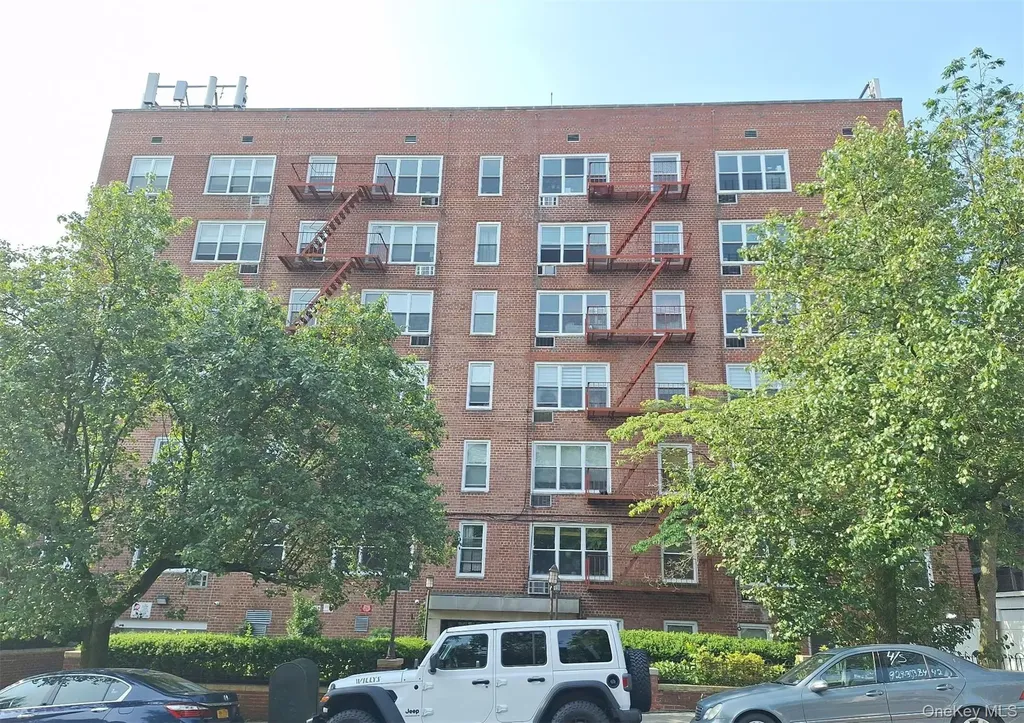 5730 Mosholu Avenue Bronx NY 10471