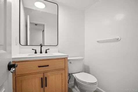 11 Woods Brooke Lane Yorktown Heights NY 10598