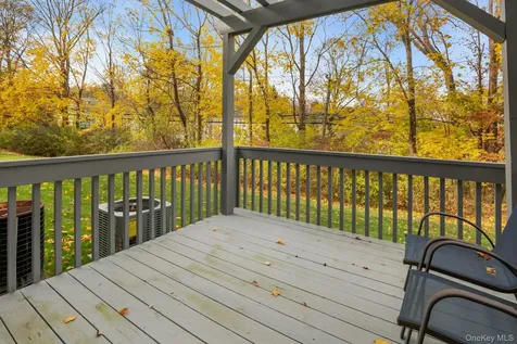 11 Woods Brooke Lane Yorktown Heights NY 10598