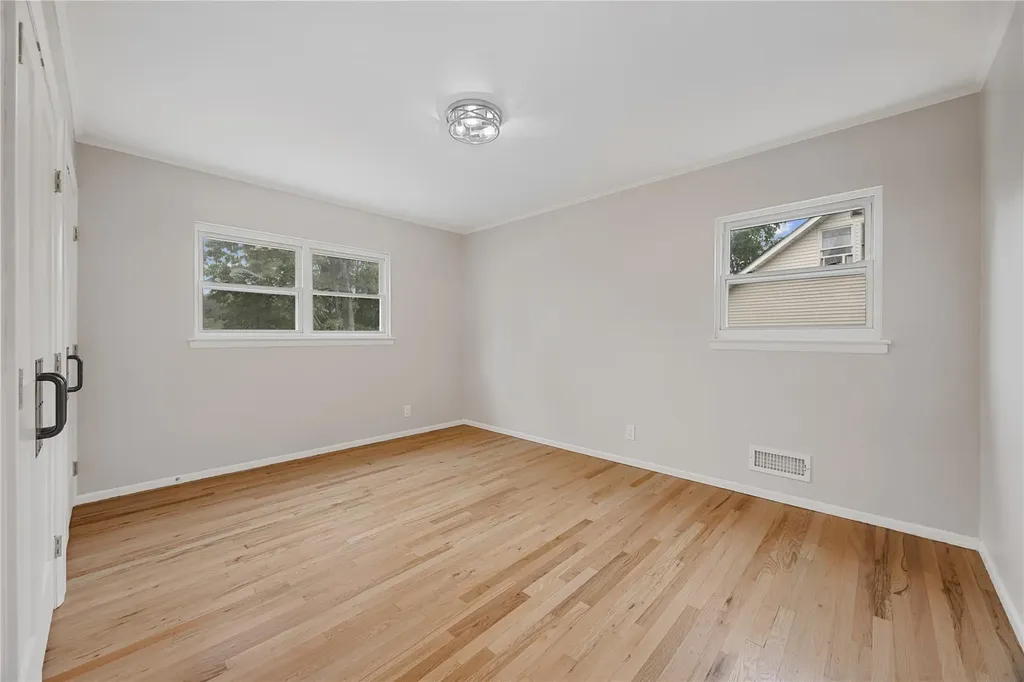 183 Pembrook Drive Yonkers NY 10710