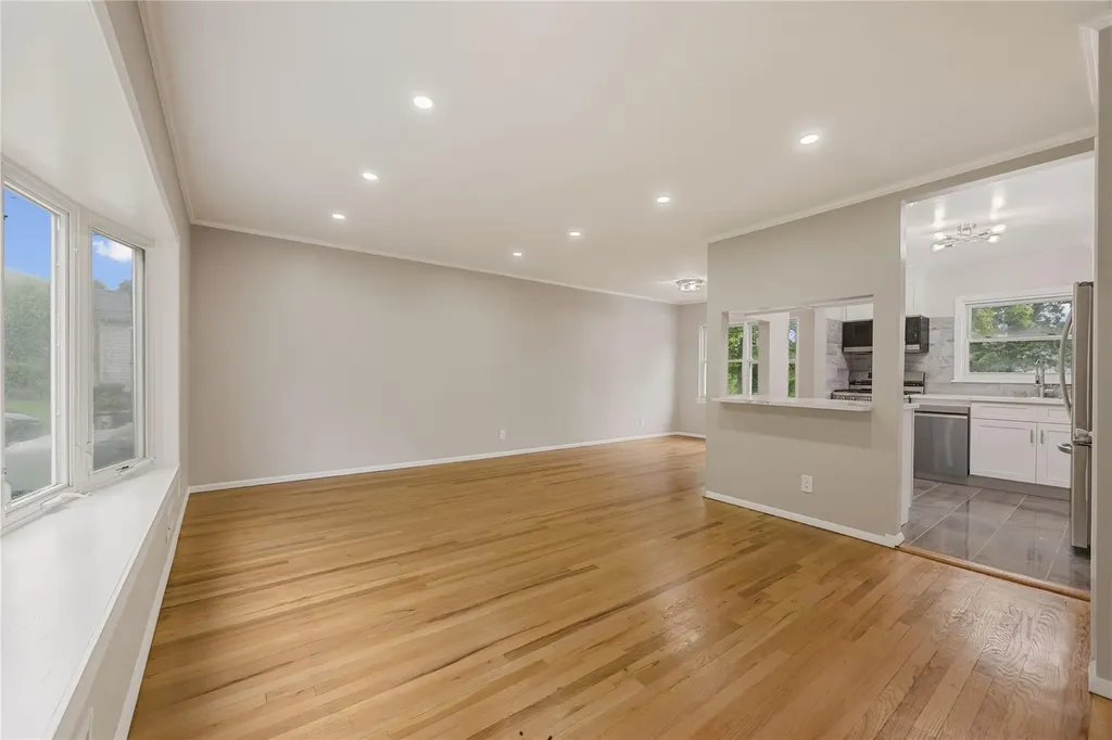 183 Pembrook Drive Yonkers NY 10710