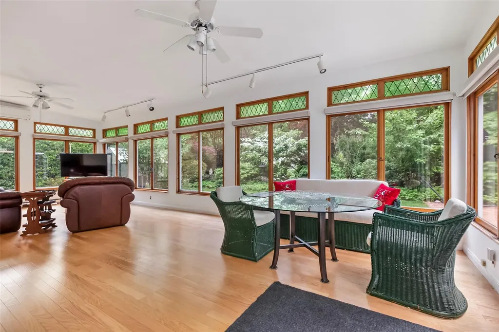 39 Sycamore Circle Stony Brook NY 11790
