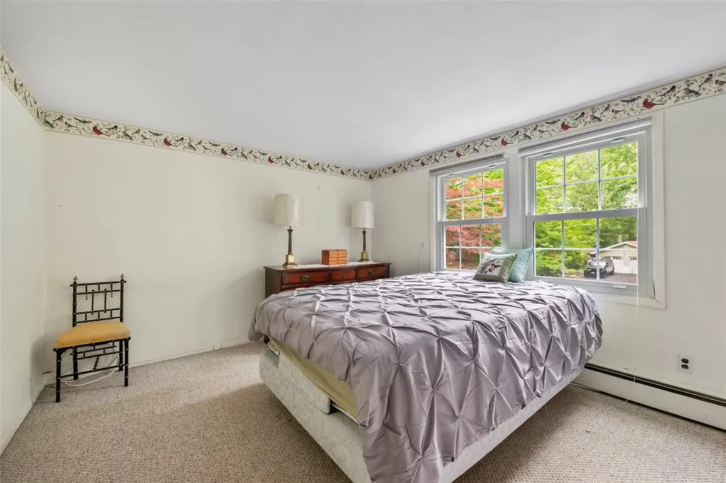 39 Sycamore Circle Stony Brook NY 11790