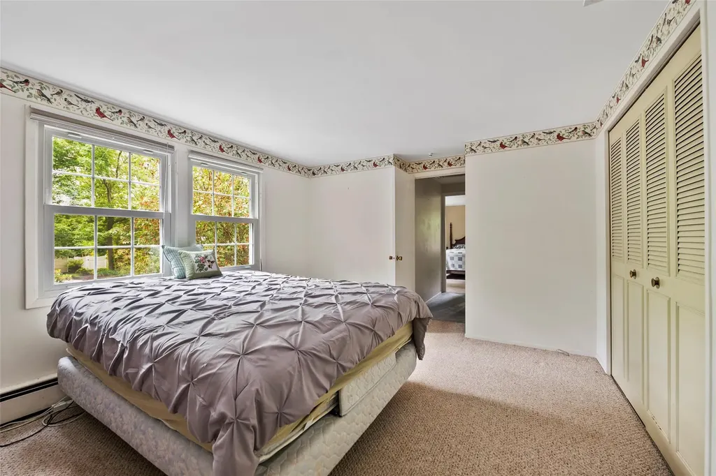 39 Sycamore Circle Stony Brook NY 11790