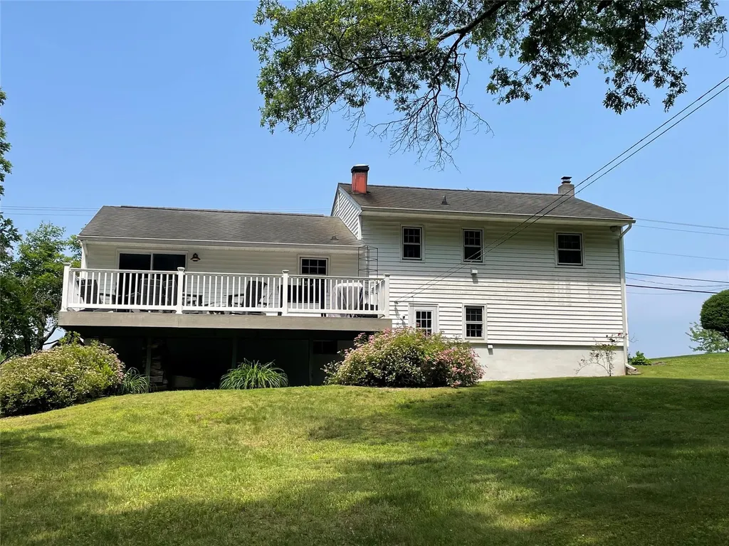 1289 State Route 208 Wallkill NY 12589