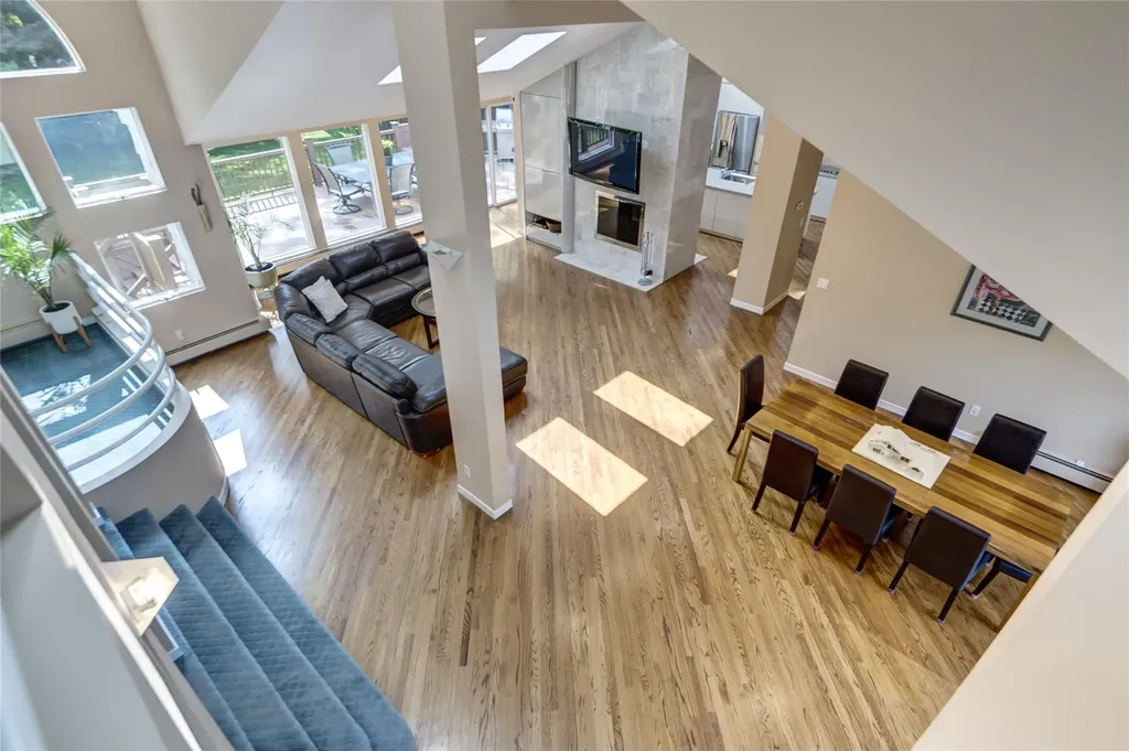 64 Highland Avenue Roslyn NY 11576