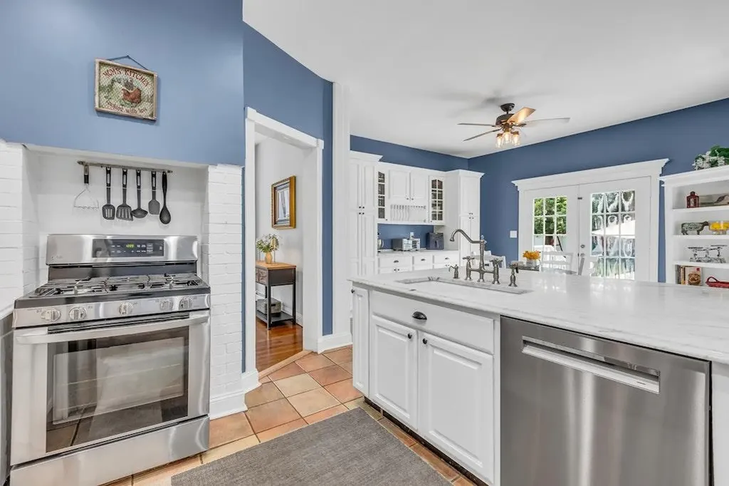 33 Nelson Avenue Blue Point NY 11715