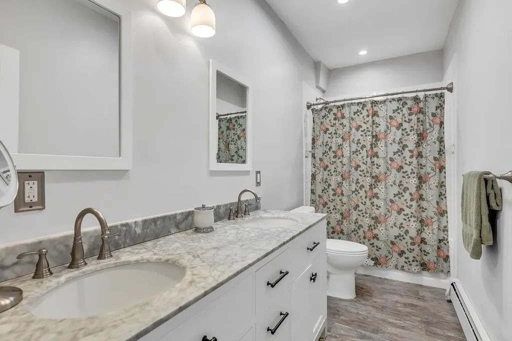 33 Nelson Avenue Blue Point NY 11715