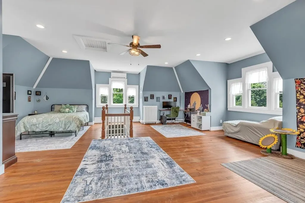 33 Nelson Avenue Blue Point NY 11715