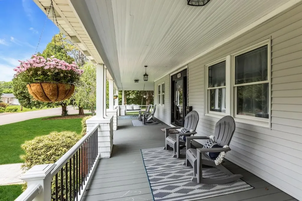 33 Nelson Avenue Blue Point NY 11715