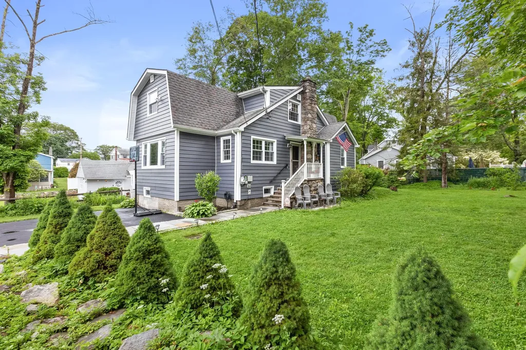 322 Birch Road Mahopac NY 10541