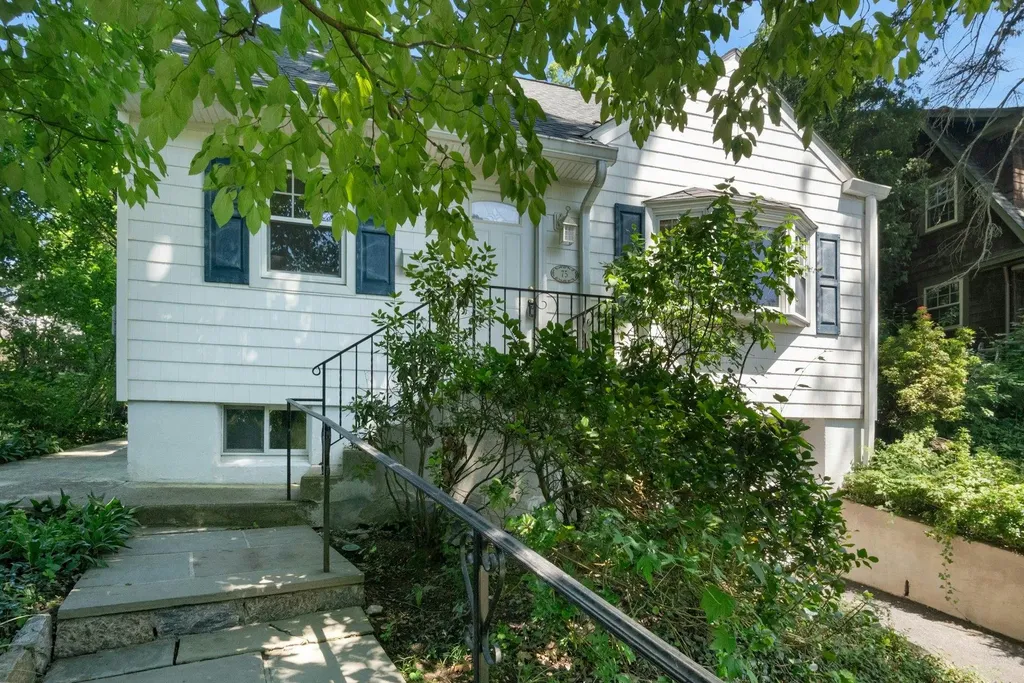 75 Grandview Avenue Dobbs Ferry NY 10522