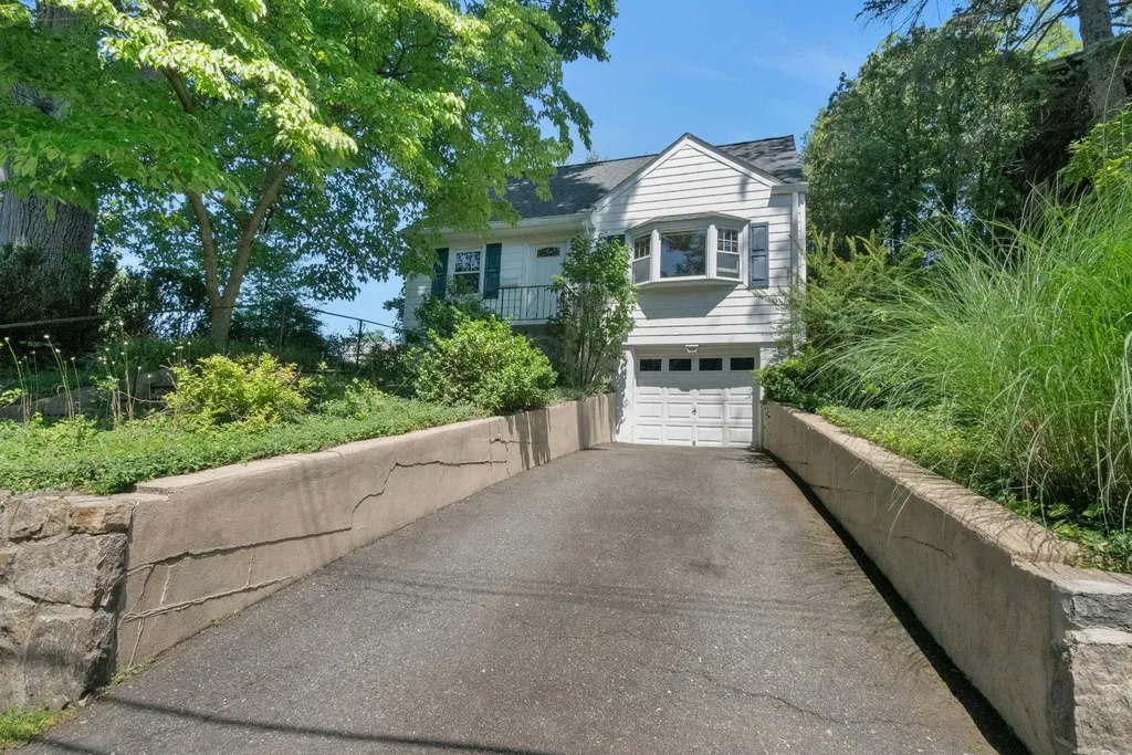 75 Grandview Avenue Dobbs Ferry NY 10522