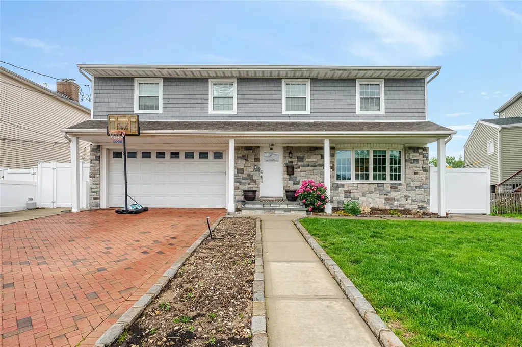 3446 Riverside Drive Oceanside NY 11572
