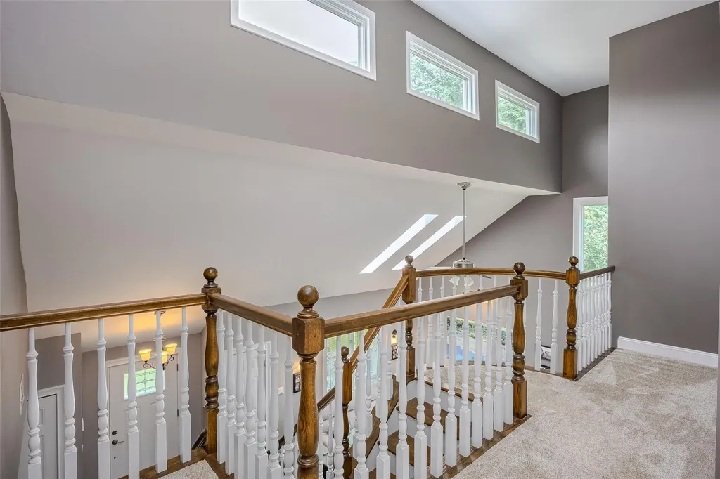 335 Parkside Avenue Miller Place NY 11764
