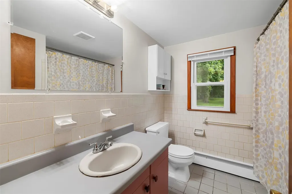 29 Chestnut Street Poughkeepsie NY 12601