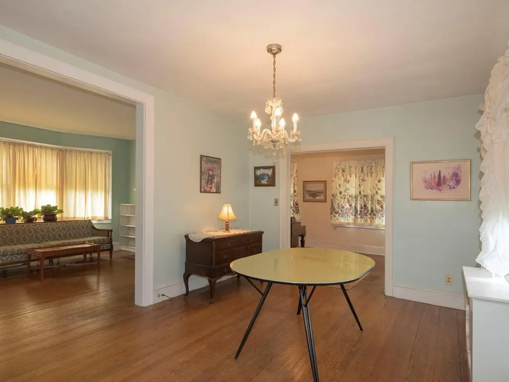 29 Devon Road Hempstead NY 11550