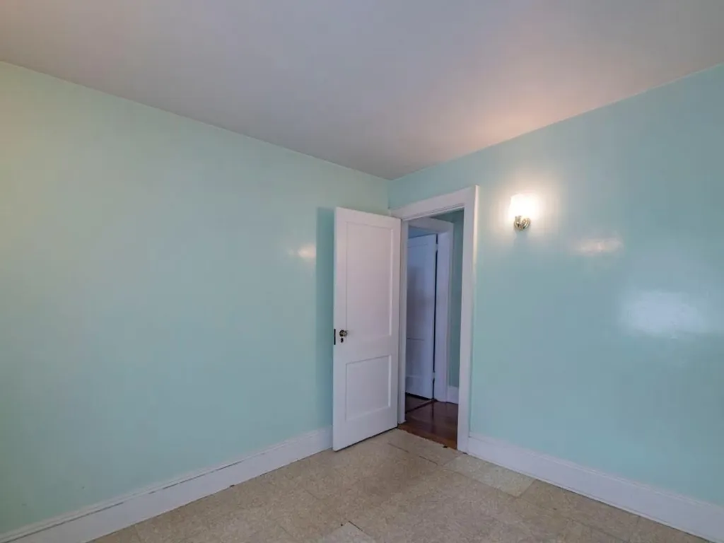 29 Devon Road Hempstead NY 11550