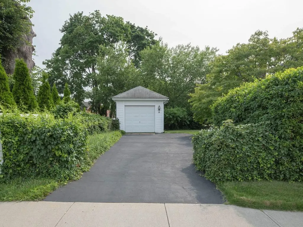 29 Devon Road Hempstead NY 11550