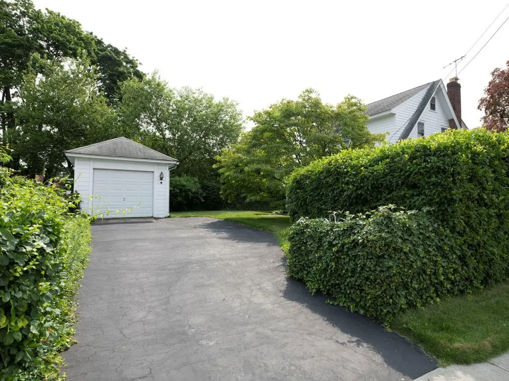 29 Devon Road Hempstead NY 11550